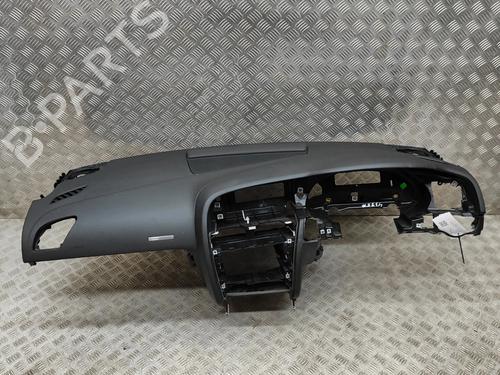 dashboard-audi-a5-convertible-8f7-20-tdi-8t2857033-8t2858041-8t2857069-2009-2010-2011-2012-2013-2014-2015-2016-2017-17865297 main image