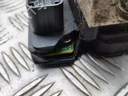 ABS pump TESLA MODEL S (5YJS) P100D AWD | BP33377243M43 - Image 7