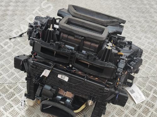 Used Heater matrix BMW 5 (G60, G90, G68) i5 eDrive40 (340 hp) 28564171
