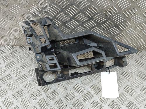 Used Rear bumper bracket Rear bumper bracket PEUGEOT 3008 II SUV (MC_, MR_, MJ_, M4_) 1.5 BlueHDi 130 (131 hp) 21487108 21487108