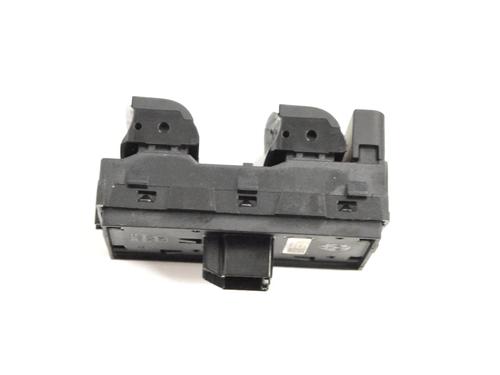 Right front window switch ALFA ROMEO GIULIA (952_) 2.2 D (952AEM250, 952AEA250) | BP30221468I26