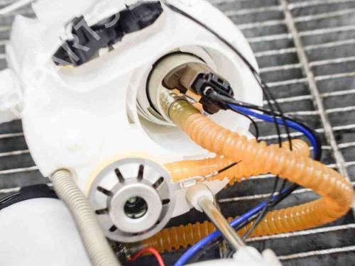 Fuel pump BMW 4 Coupe (F32, F82) 420 i xDrive | BP6746958M76