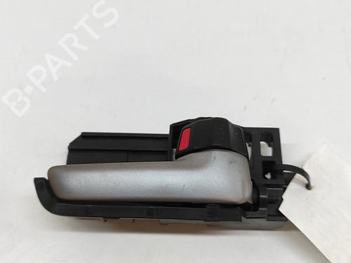 Used Front right interior door handle SUZUKI SX4 (EY, GY) 1.9 DDiS (RW419D) (120 hp) 28436907