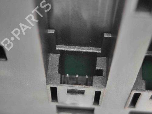 Switch MERCEDES-BENZ S-CLASS (W221, V221) S 500 4-matic (221.086, 221.186) | BP29510859I30