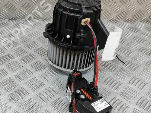 Used Heater blower motor PORSCHE MACAN (95B) 3.0 S Diesel (258 hp) 26500628