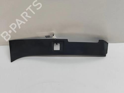 Friso farol TOYOTA bZ4X (_EAM1_) EV (YEAM15) (218 hp) 28560710