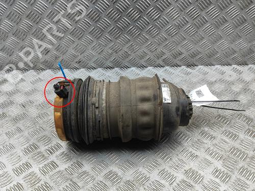 Used Right rear shock absorber Right rear shock absorber 38515390 38515390