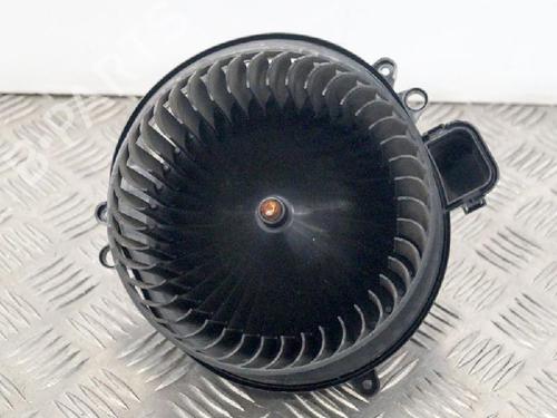 Used Heater blower motor BMW 3 (F30, F80) 330 d (258 hp) 6735612
