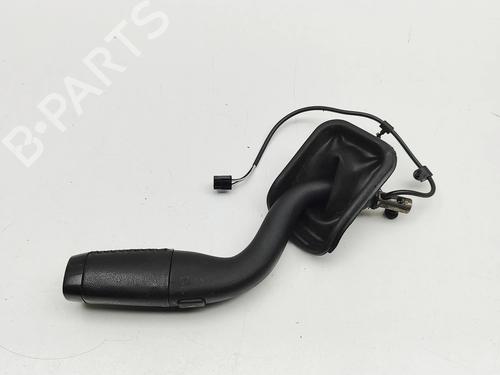 Used Steering wheel controls CADILLAC ESCALADE 6.2 AWD (426 hp) 30394678