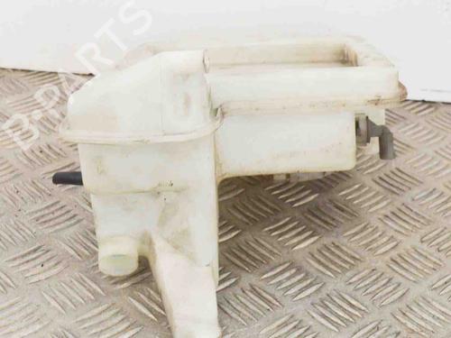 Windscreen washer tank BMW 5 (E60) 530 d | BP6749085C113 