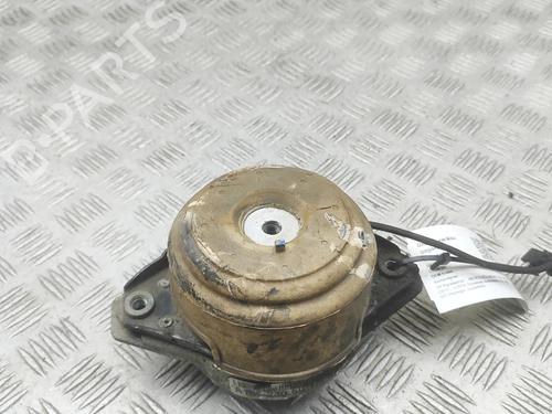 Used Engine mount Engine mount MERCEDES-BENZ GLE (W166) 350 d 4-matic (166.024) (258 hp) 34520802 34520802