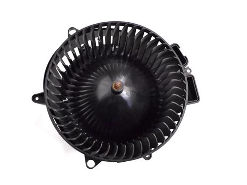 Used Heater blower motor MERCEDES-BENZ GLS (X166) 350 d 4-matic (166.824) (258 hp) 30227413