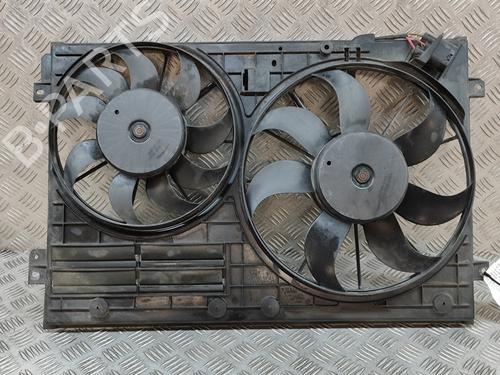 Koelventilatormotor VW GOLF VI (5K1) 2.0 TDI (136 hp) 22999087