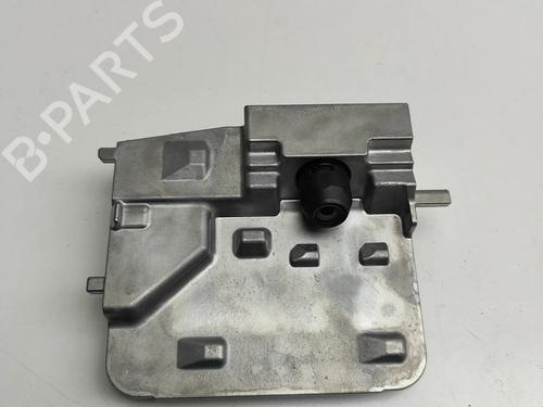 camera-toyota-prius-_w6_-2023-29975232 main image