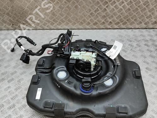 Used AdBlue tank AdBlue tank VW TOUAREG (7P5, 7P6) 3.0 V6 TDI (262 hp) 33400051 33400051