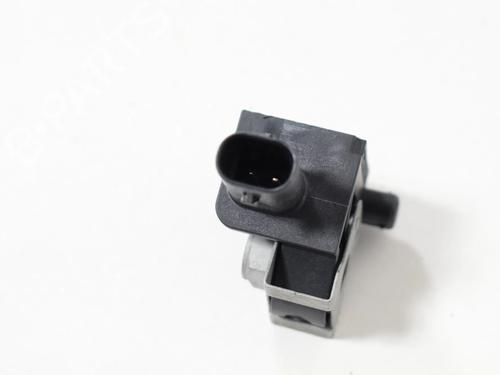 Elektronisk sensor BMW 5 (F10) 520 d (190 hp) 9899020