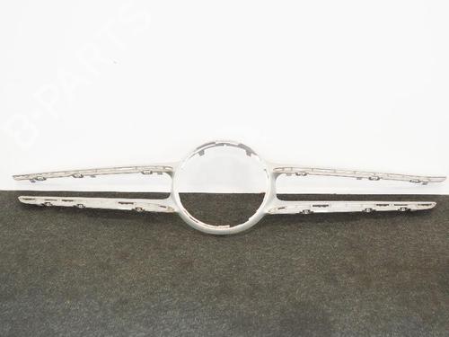 Used Grille MERCEDES-BENZ C-CLASS (W205) C 220 BlueTEC / d (205.003) (163 hp) 6750105