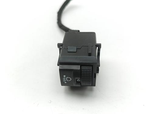 Used Switch PEUGEOT 3008 II SUV (MC_, MR_, MJ_, M4_) Hybrid 180 (M4DGLU) (179 hp) 30178457