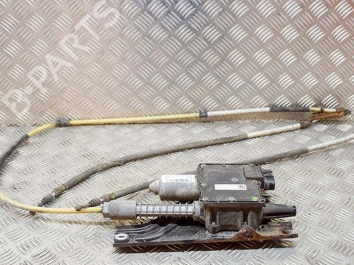 Used Electric handbrake OPEL INSIGNIA A Sports Tourer (G09) 2.0 CDTI (35) (163 hp) 14634815