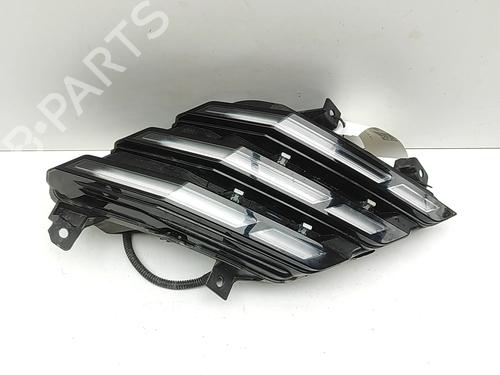 Used Right daytime light Right daytime light PEUGEOT 3008 III (KA_, KB_, KC_) e-210 (KCZKZX) (213 hp) 33962386 33962386