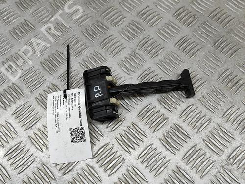 hingedoor-check-strap-bmw-6-convertible-f12-2010-2011-2012-2013-2014-2015-2016-2017-2018-24820243 main image