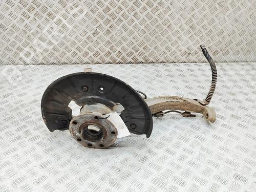 Used Right front steering knuckle Right front steering knuckle VW TOUAREG (7P5, 7P6) 3.0 V6 TDI (262 hp) 33392654 33392654