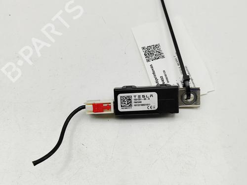 Used Electronic module Electronic module TESLA MODEL Y (5YJY) Long Range All-wheel Drive (514 hp) 33394475 33394475