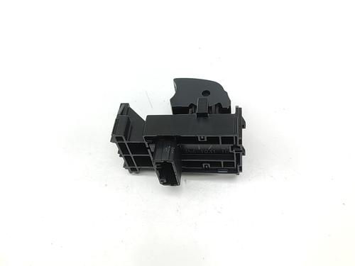Right rear window switch TOYOTA COROLLA Estate (_E21_) 1.8 Hybrid (ZWE211) | BP29812680I28 