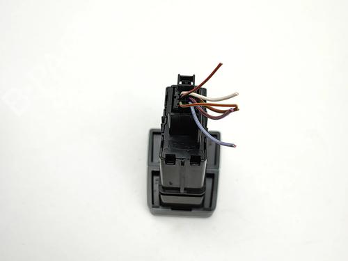Warning switch SKODA SUPERB IV Estate (NZ5) 1.5 TSI iV PHEV | BP36703694I22 - Image 2