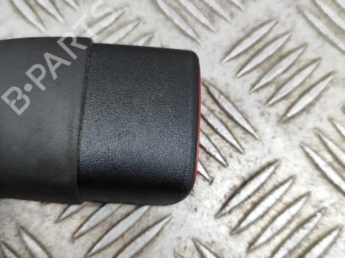 Seat buckle TOYOTA YARIS (_P13_) 1.5 Hybrid (NHP130_, NHP130) | BP19743626I32 