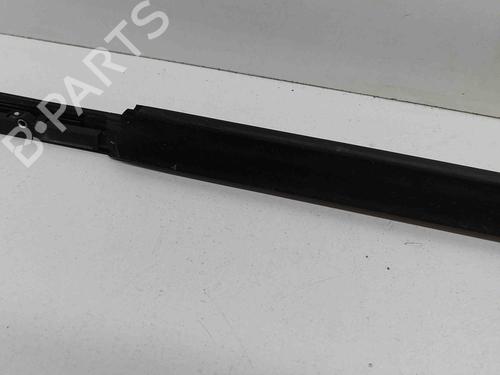 Door moulding trim LAND ROVER RANGE ROVER VELAR (L560) 3.0 D300 SDV6 4x4 | BP21187976C150 