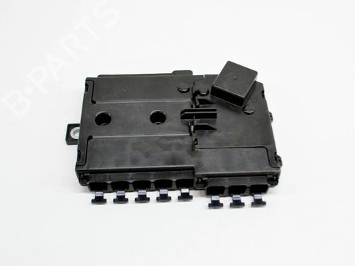 fuse-box-mercedes-benz-e-class-coupe-c238-e-220-d-238314-a2135406200-2016-10187777 main image
