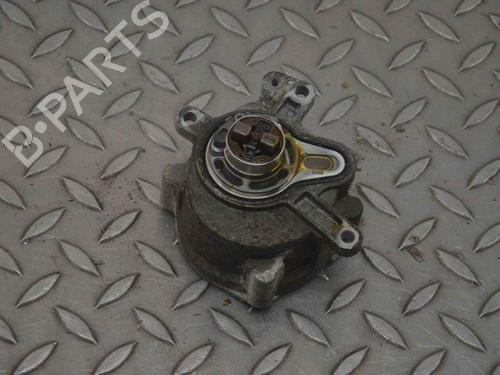 Used Vacuum pump PORSCHE 911 (991) 3.0 Carrera (370 hp) 30251073