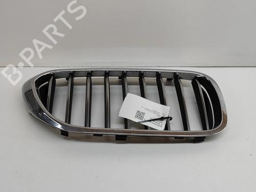 front-grille-bmw-5-touring-g31-530-d-xdrive-7473702-7473692-8070470-7390864-7390866-7383520-2017-16536564 main image