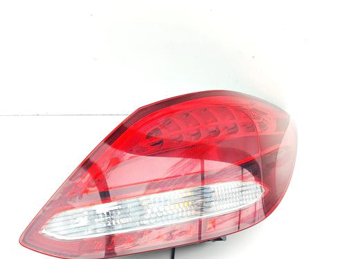 Used Right taillight Right taillight 37177080 37177080