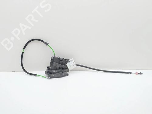 front-right-lock-mercedes-benz-eqs-v297-2021-39205005 main image