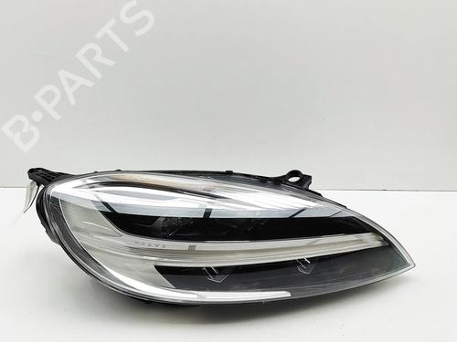 Used Right headlight VOLVO V40 Cross Country (526) D2 (120 hp) 30596338