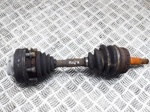 Used Left front driveshaft MERCEDES-BENZ VITO Bus (W638) 112 CDI 2.2 (638.194) (122 hp) 9296172