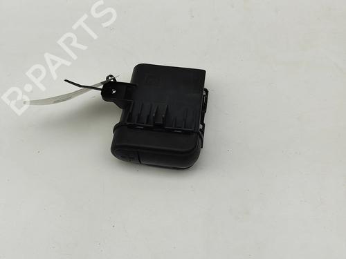 Fuse box VW PASSAT B8 Variant (3G5, CB5) 2.0 TDI | BP27092192E1
