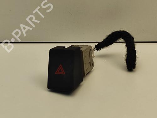warning-switch-nissan-leaf-ze1-2017-27781012 main image