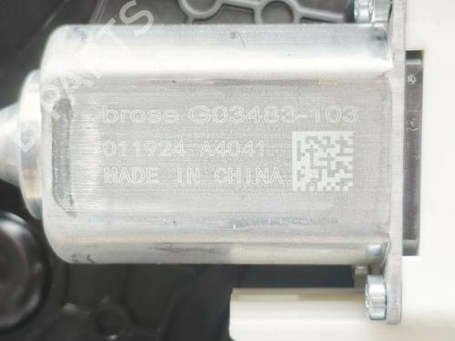 Front right window mechanism TESLA MODEL Y (5YJY) Long Range All-wheel Drive | BP38201707C23 - Image 9