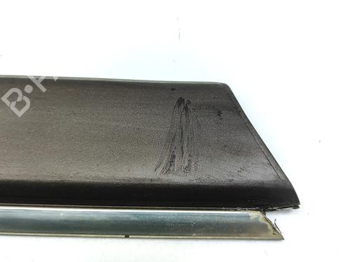 Front right wheel arch trim CHRYSLER LE BARON Convertible 2.2 i Turbo | BP29637747C135