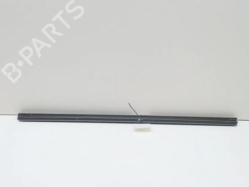Used Door moulding trim Door moulding trim VW CADDY IV Box Body/MPV (SAA, SAH) 1.6 TDI (102 hp) 40536176 40536176