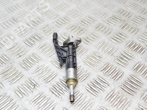 injector-bmw-x4-g02-f98-2018-27760339 main image