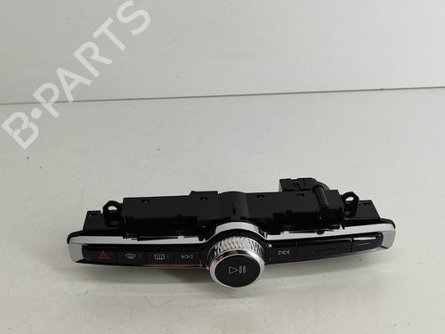 Used Switch VOLVO XC40 (536) Recharge AWD (408 hp) 28552552