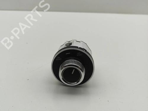 Used Switch Switch VW TOUAREG (7P5, 7P6) 3.0 V6 TDI (262 hp) 33395113 33395113