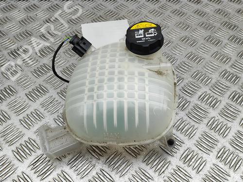 Used Expansion tank VOLVO XC40 (536) T3 (150 hp) 30269061