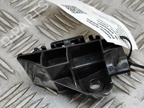 Used Rear bumper bracket TOYOTA YARIS (_P21_, _PA1_, _PH1_) 1.5 Hybrid (MXPH10, MXPH11) (116 hp) 28559813