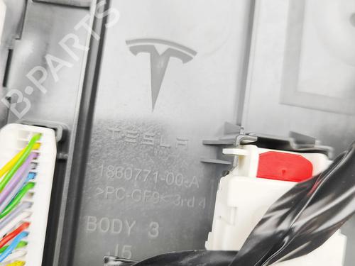 Electronic module TESLA MODEL Y (5YJY) EV | BP33465031M83 - Image 8