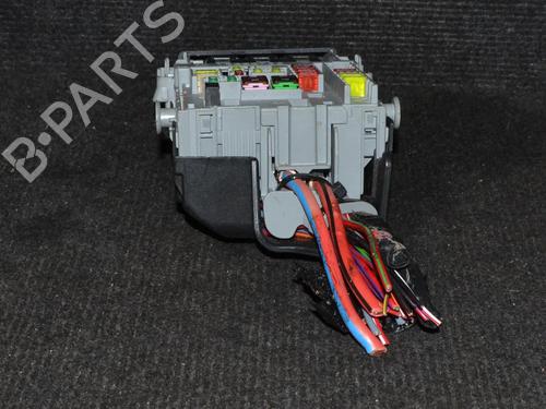Used Fuse box Fuse box OPEL ASTRA J (P10) 1.7 CDTI (68) (101 hp) 7081521 7081521